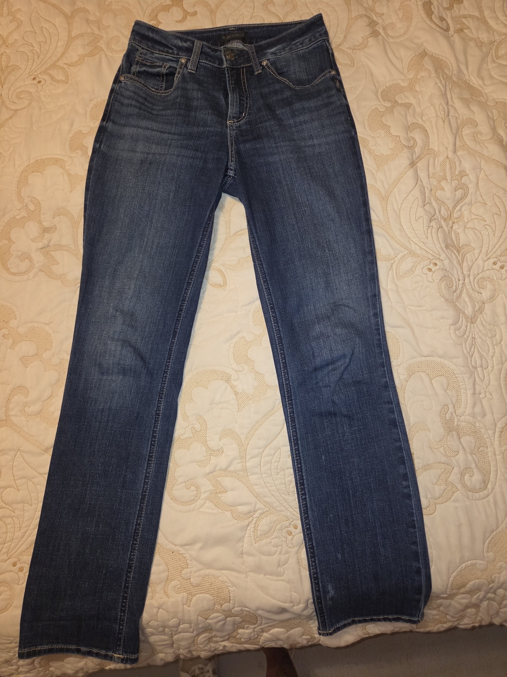Silver Jeans - Avery Straight Crop